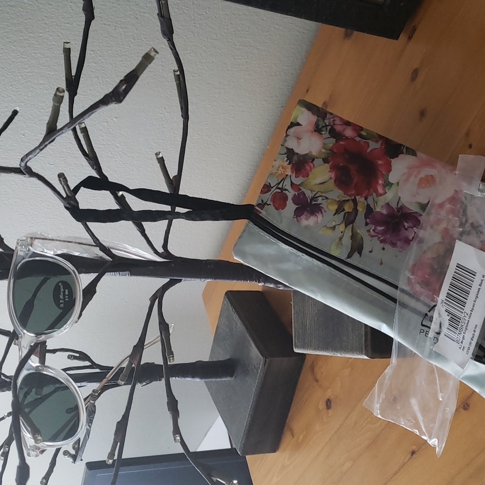 Bnwt AJ Morgan sunglasses